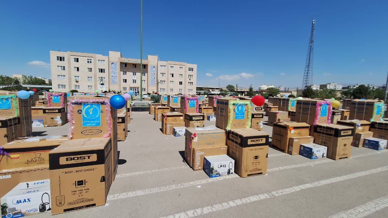 اهدای ۱۰۰ سری جهیزیه و افتتاح ۴۰ واحد مسکونی و تولیدی توسط بسیج سازندگی در قزوین