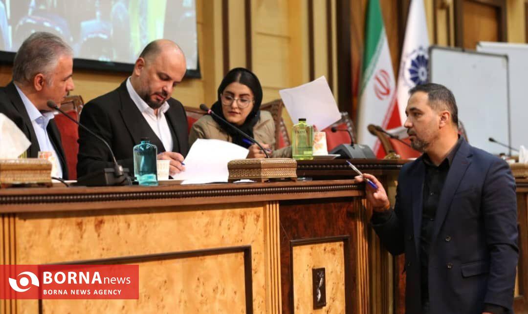 حقوق شرکتهای سالم قربانی سودجویی متخلفان در بازار موبایل/ انجمن یا تخلفات را ندید یا همراهی کرد حقوق شرکتهای سالم قربانی سودجویی متخلفان در بازار موبایل/ انجمن یا تخلفات را ندید یا همراهی کرد