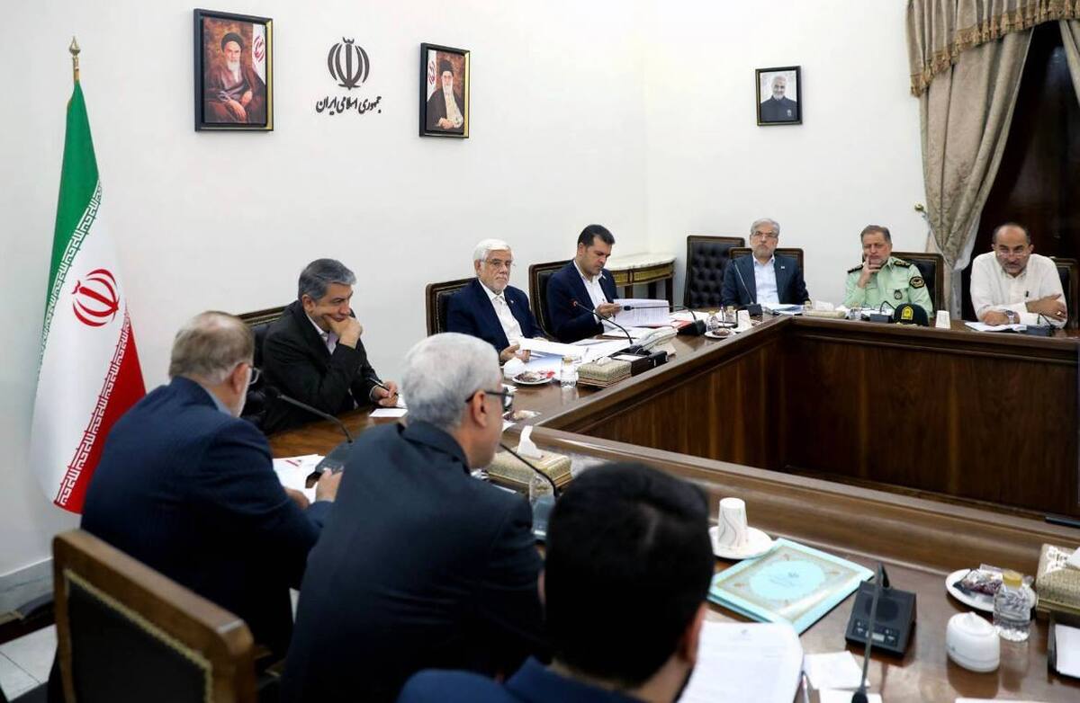 عارف: برنامه دولت جبران عقب‌ماندگی در حوزه فناوری‌های نوین است