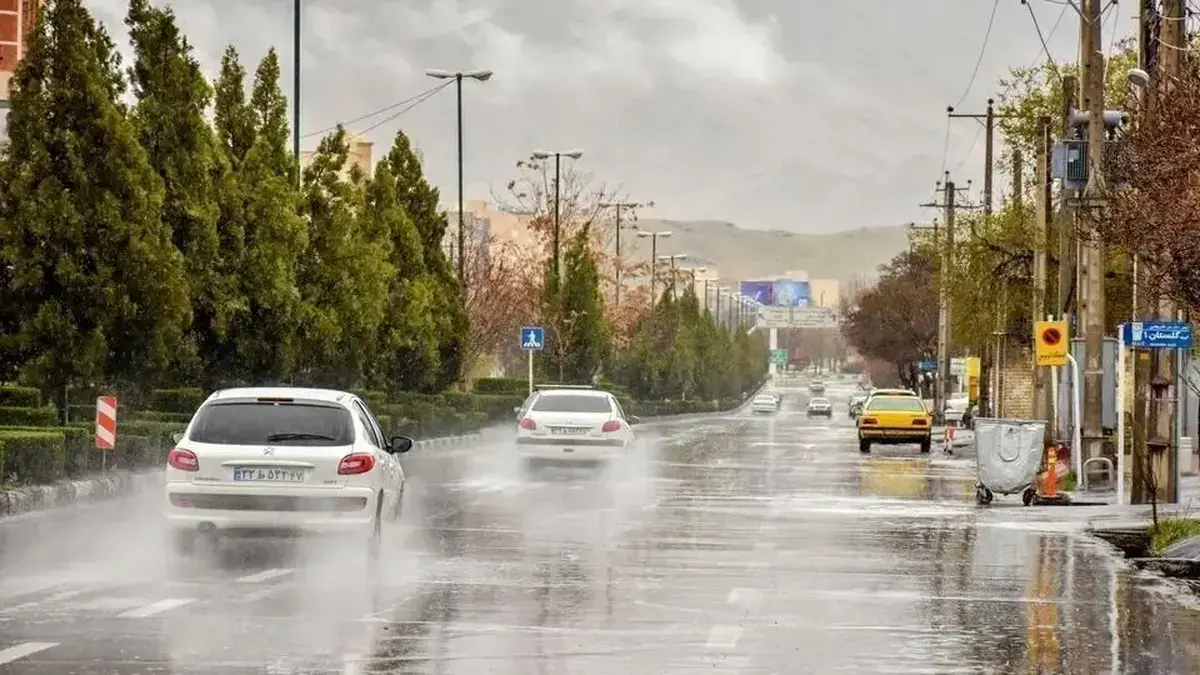 آغاز موج جدید بارش‌ها از جمعه/ کاهش دما و وزش باد در شمال کشور