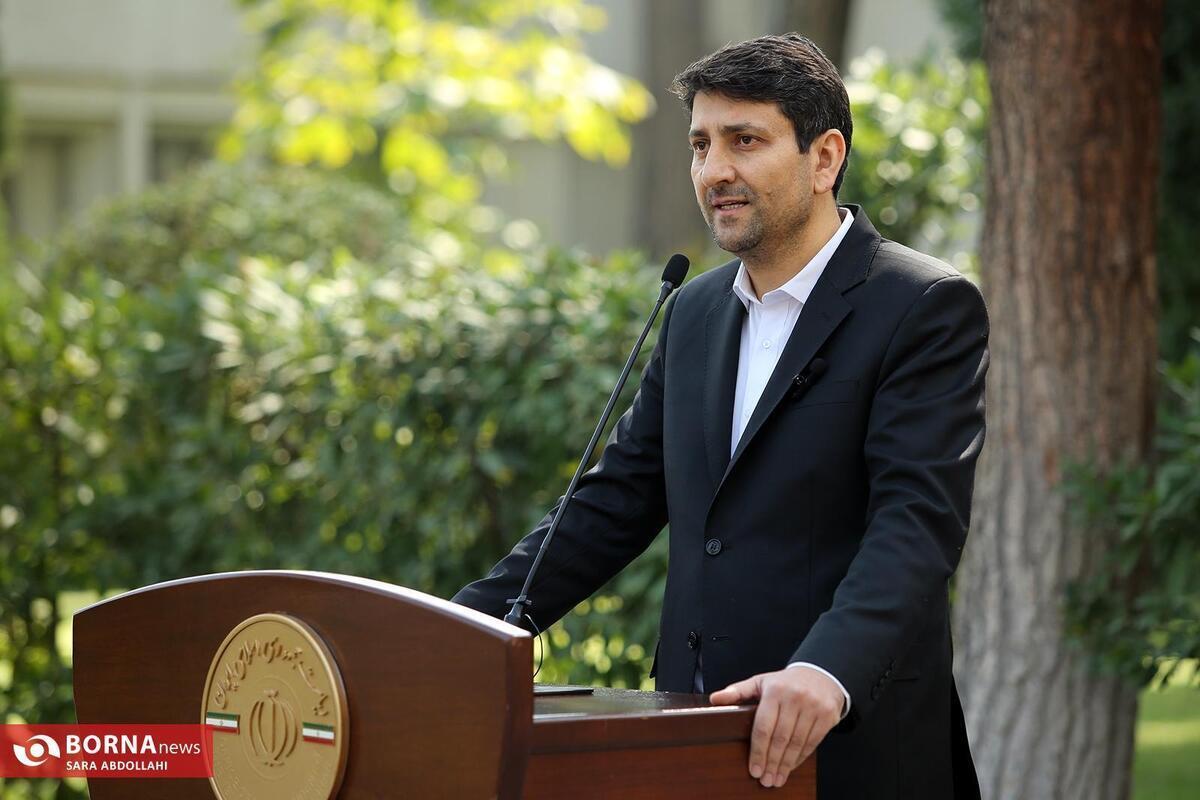 وزیر ارتباطات: با افزایش نامتعارف قیمت تعرفه‌های اینترنتی مخالفیم