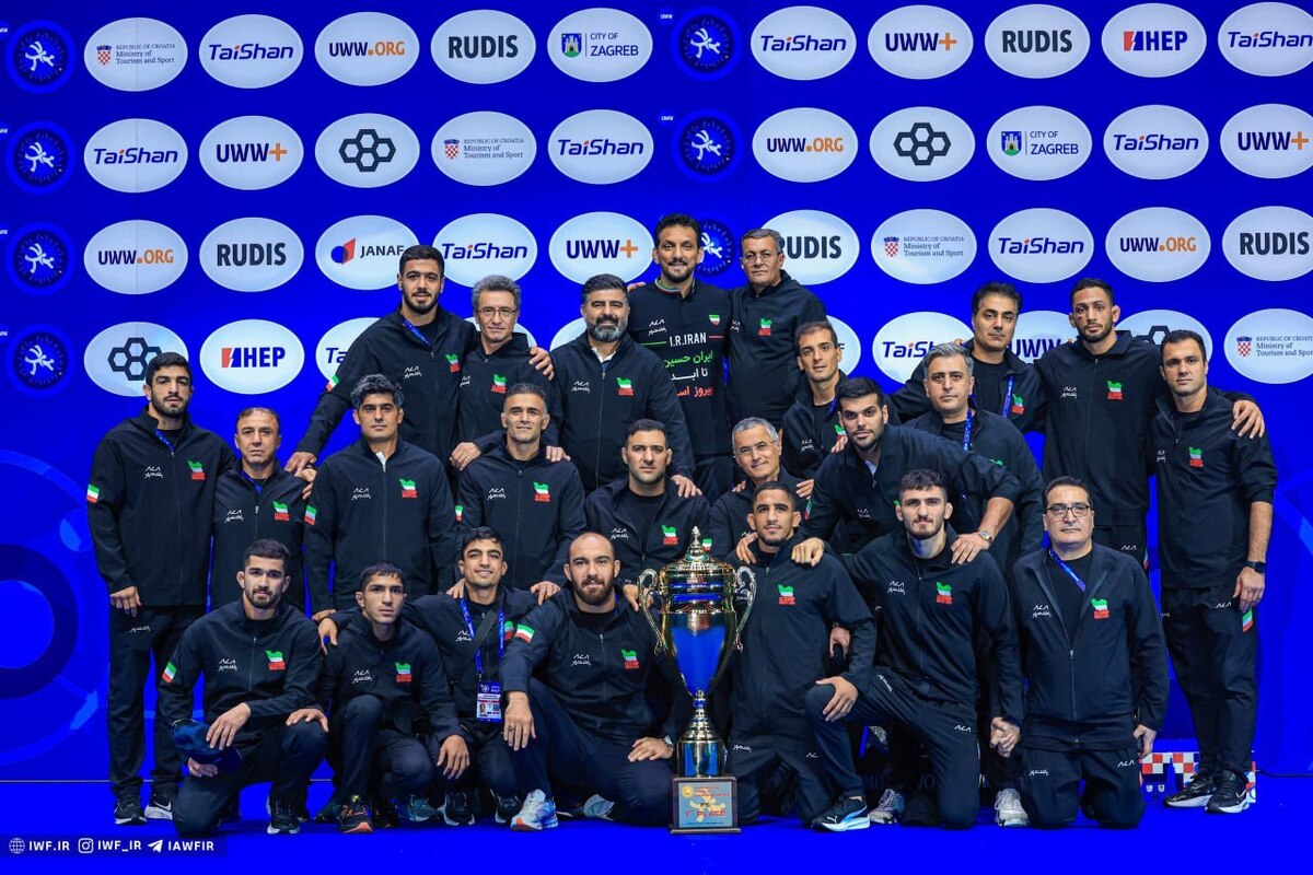 قهرمانان کشتی آزاد جهان به وطن بازگشتند