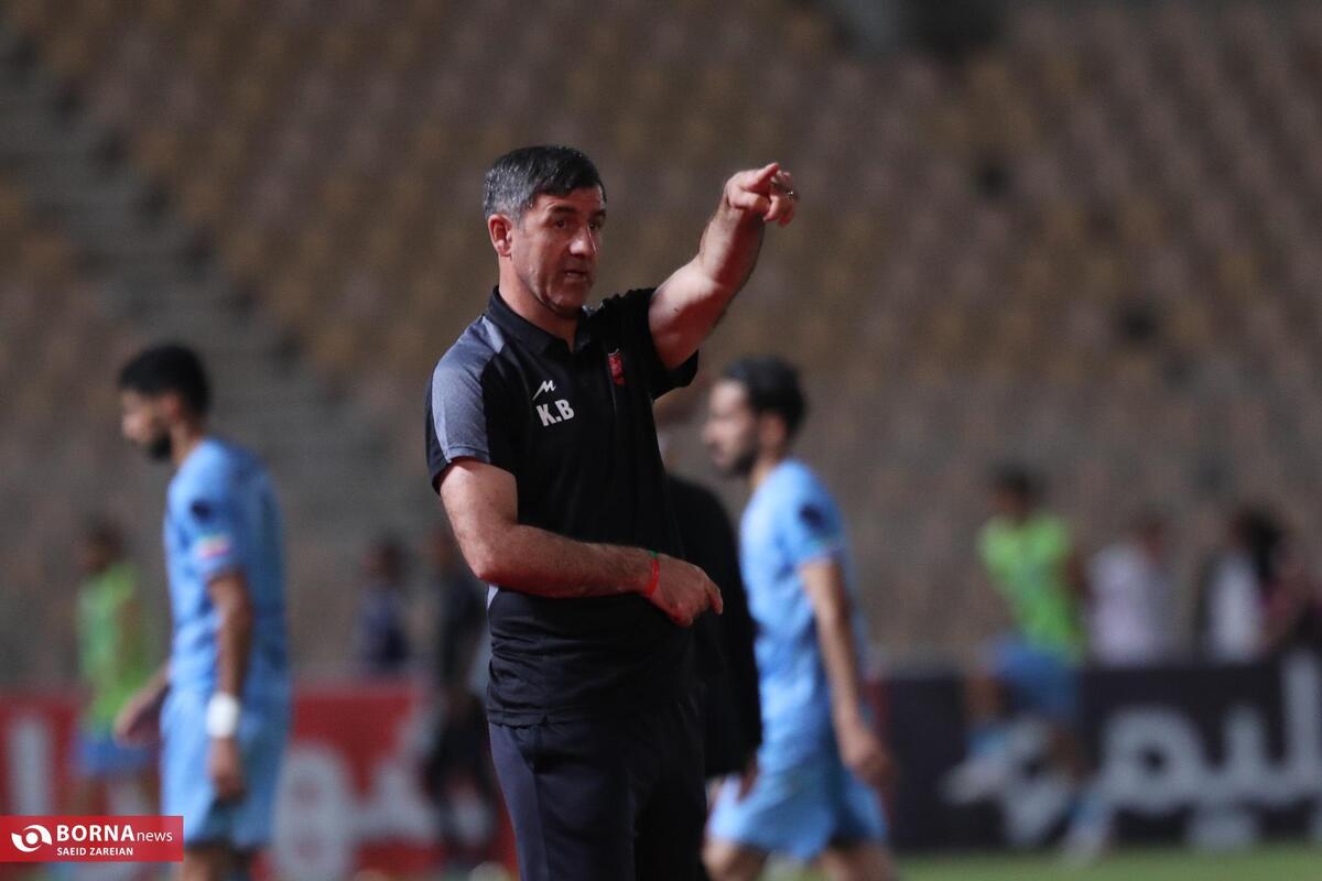 طوفان کریم باقری پس از تساوی پرسپولیس مقابل چادرملو: لیگ را تعطیل کنید!/ حق با هواداران است