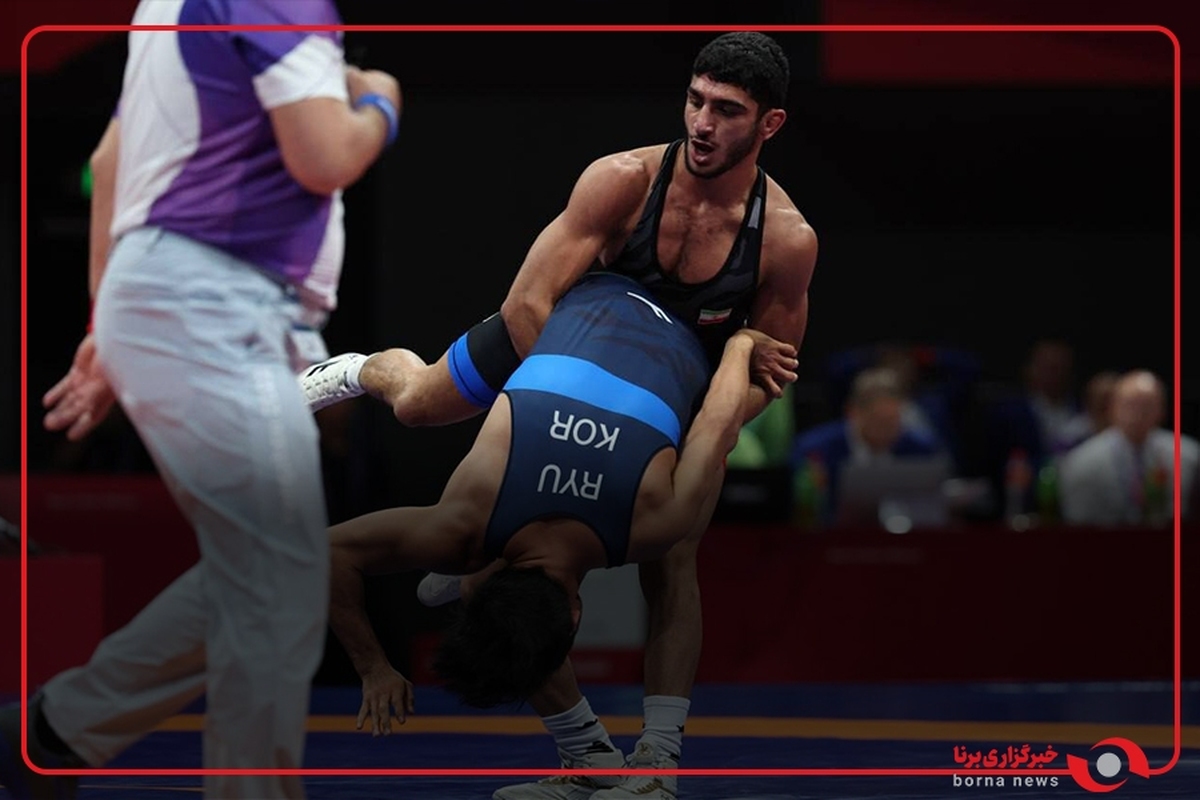 زخمی اما قوی