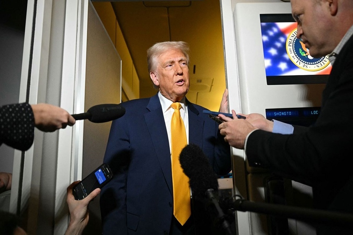 تیغ سانسور و لغو مجوز ترامپ بر رسانه‌های مخالف