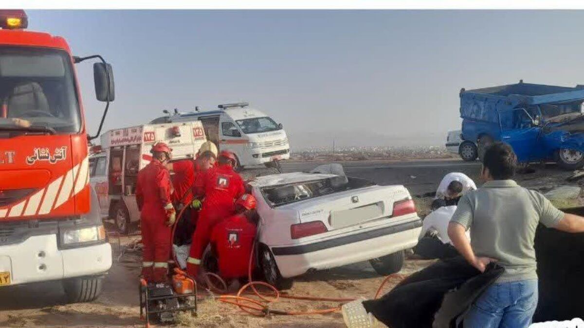 تصادف در محور طبس – یزد پنج کشته بر جای گذاشت