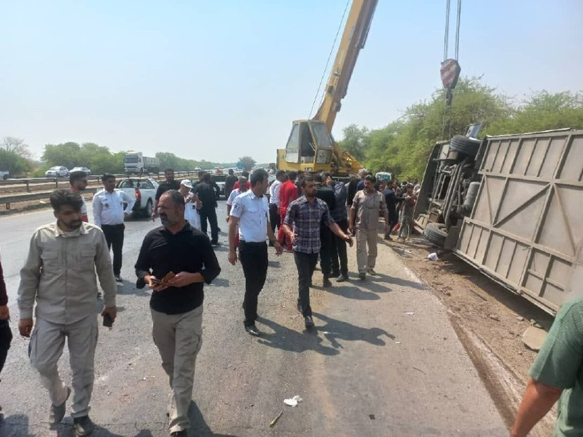واژگونی مرگبار اتوبوس در جاده شوش به اهواز