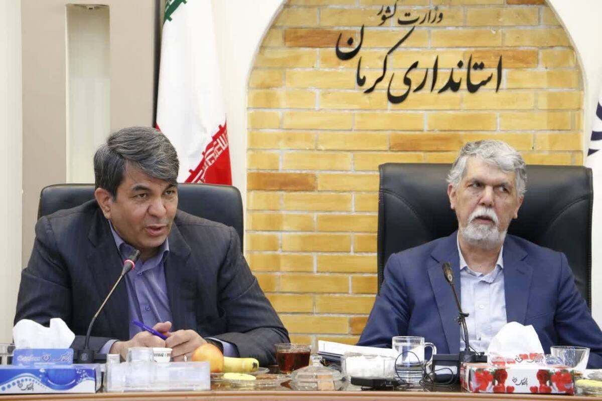 تأکید استاندار کرمان بر تبیین مکتب شهید سلیمانی