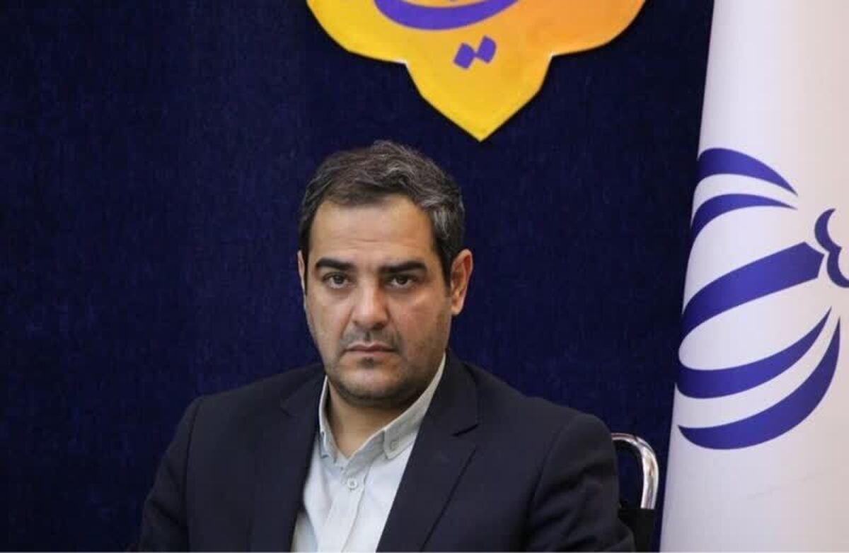 تقدیر از دو واحد صنعتی برتر خوزستان در مراسم روز ملی صنعت و معدن با حضور رییس‌جمهور