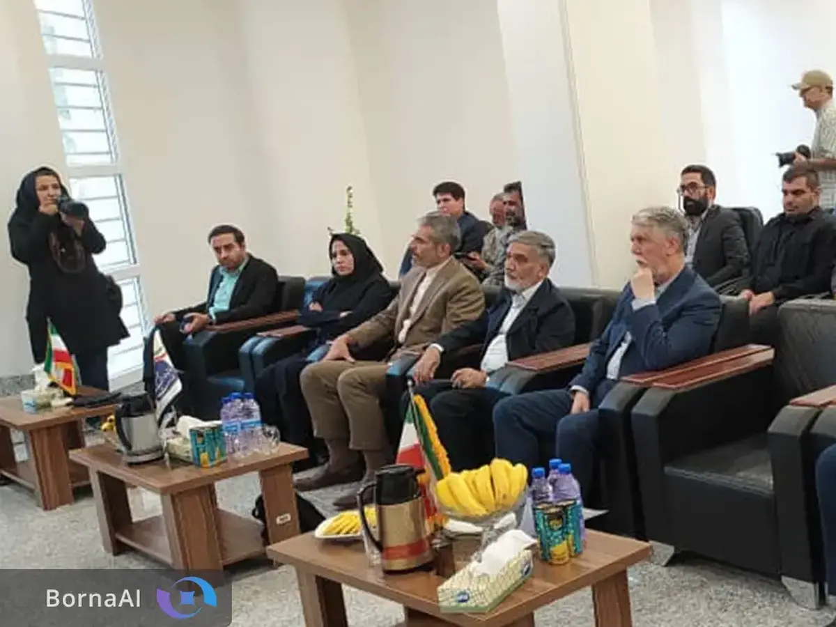 بهره‌برداری از سایت‌های ارتباطی روستایی ایرانسل در کرمان با حضور وزیر ارشاد