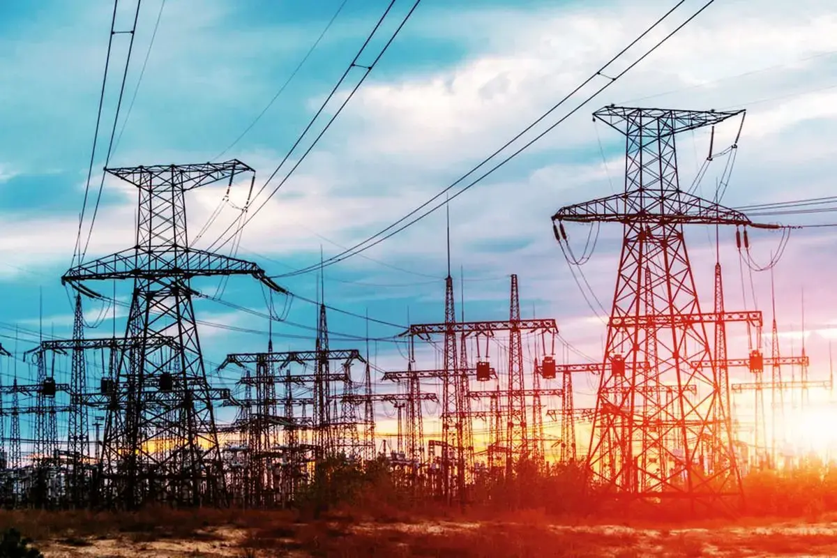 کاهش ۳۲۰ مگاواتی مصرف برق در ساعات اوج بار، گامی مهم برای جلوگیری از خاموشی‌ها