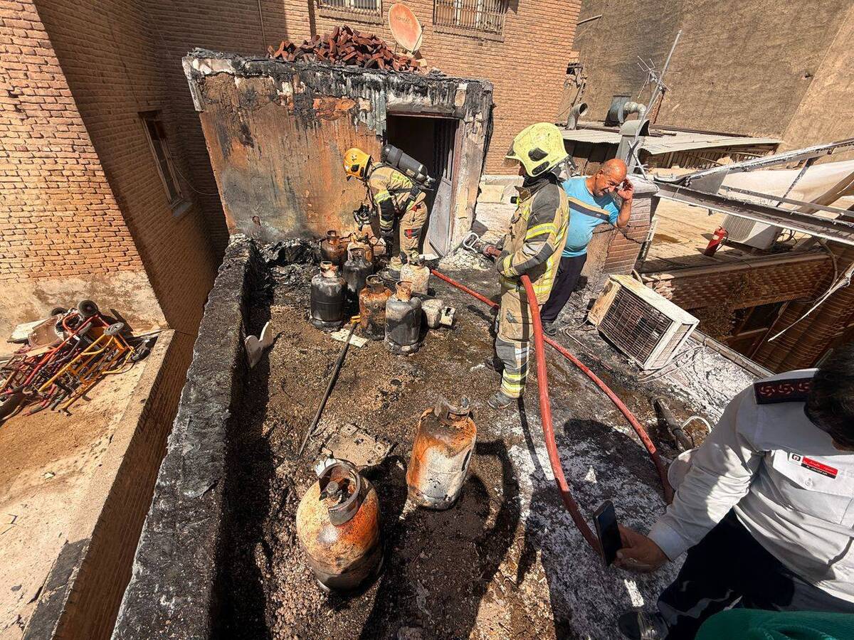 جزئیات آتش سوزی در پله نوروزخان بازار تهران