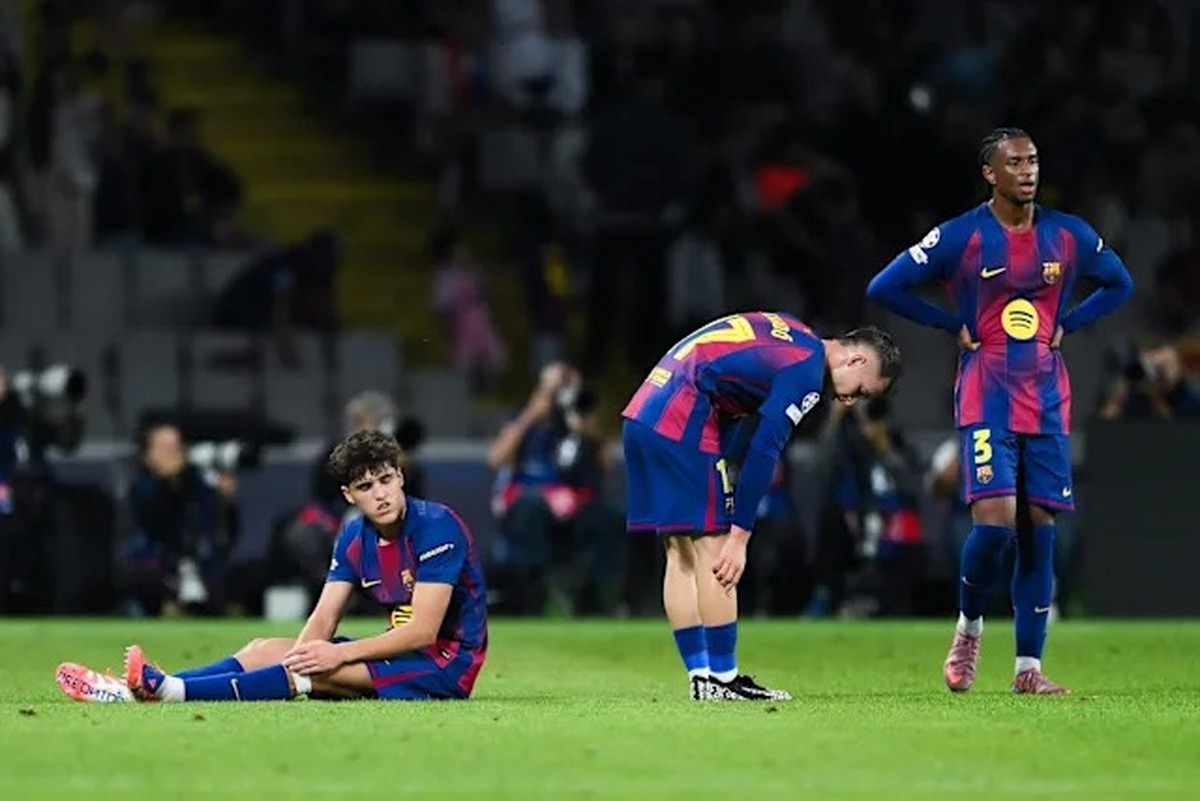 انتقاد آنری از تاکتیک‌های هانسی فلیک در بارسلونا