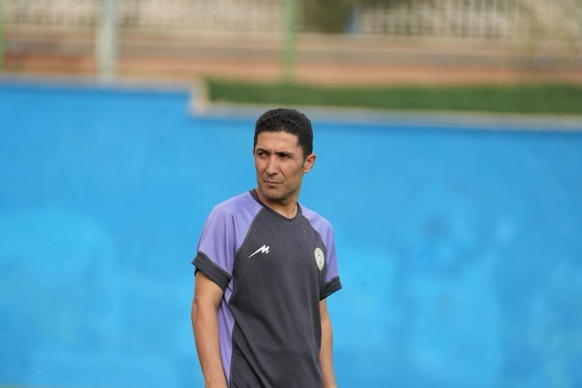 مربی فجرسپاسی: گل آفساید استقلال خوزستان روند بازی را تغییر داد/ داوری و VAR روی باخت ما تأثیرگذار بود