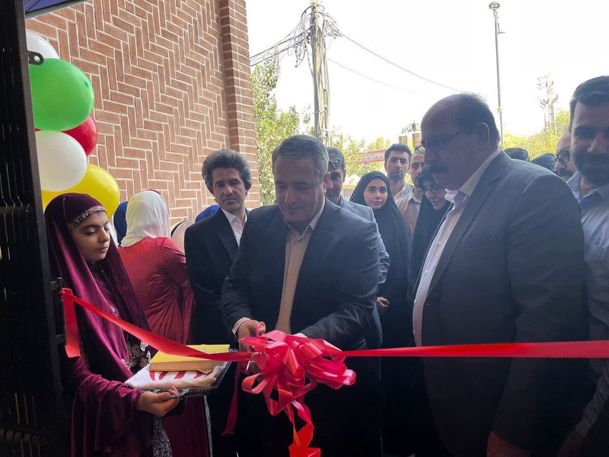 نمایشگاه کارآفرینان روستایی و عشایری در قرچک افتتاح شد