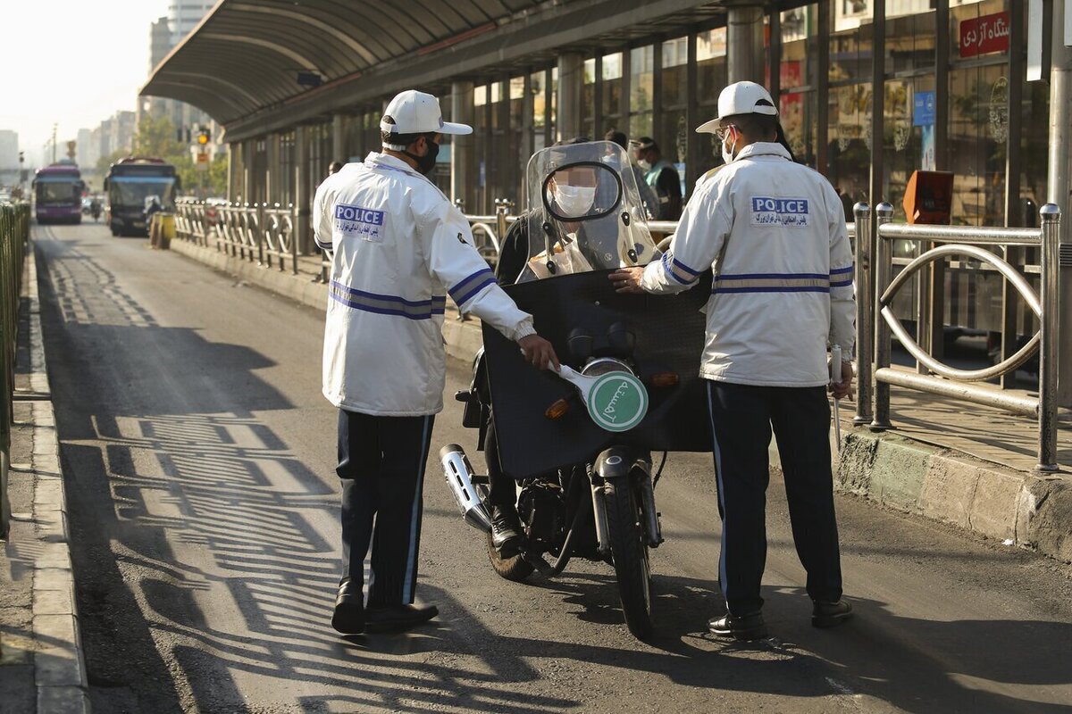 برخورد جدی پلیس با موتورسواران مزاحم در اطراف مدارس