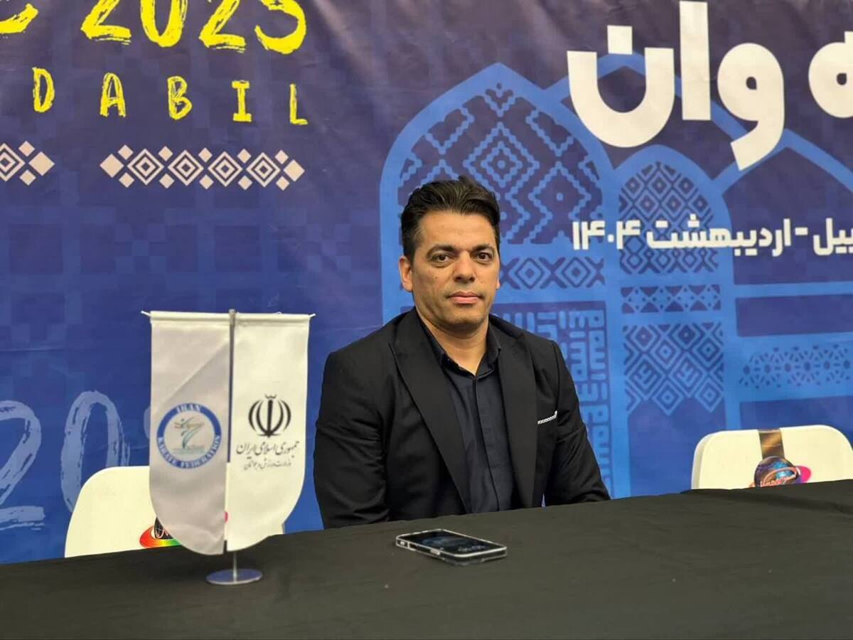 مهدی عموزاده سرپرست هیئت کاراته استان قم شد