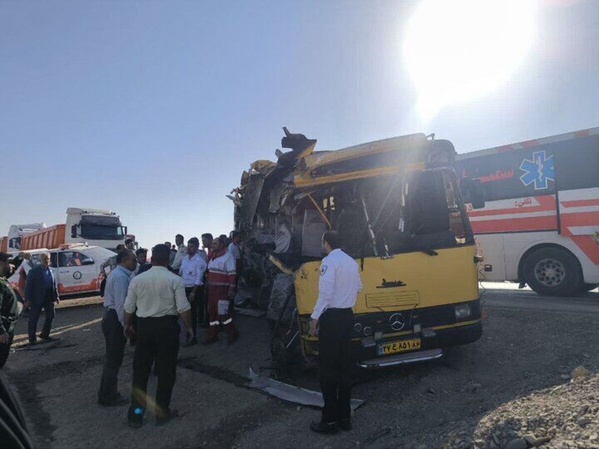 تعداد جان‌باختگان تصادف اتوبوس در سمنان به سه نفر رسید