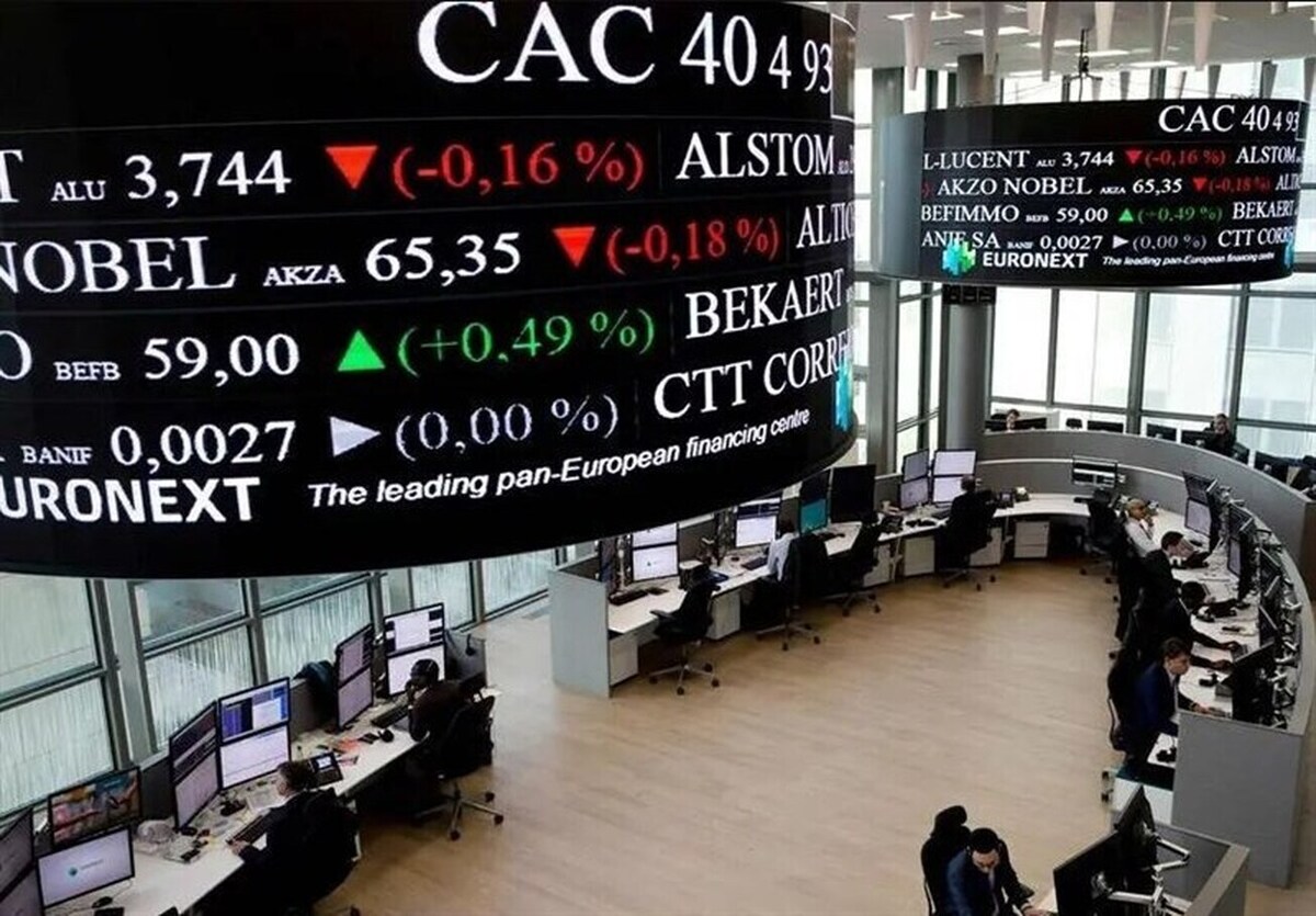 فرار سرمایه‌گذاران از بازار فرانسه با استعفای ناگهانی نخست‌وزیر