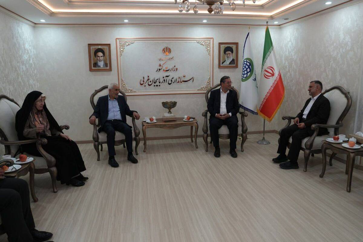 دیدار رئیس فدراسیون جهانی ورزش‌های زورخانه‌ای با استاندار آذربایجان غربی