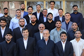 پزشکیان: با روحیه ملی پیش برویم مانعی سد راه پیشرفت ایران نیست