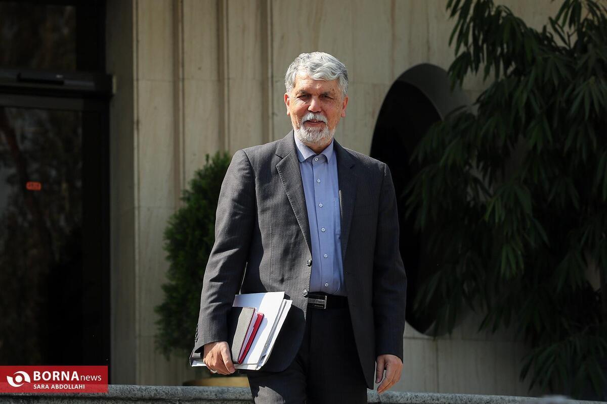 وزیر ارشاد:  تلاش داریم آنچه مدنظر آقای شجریان برای برگزاری کنسرت است را انجام دهیم