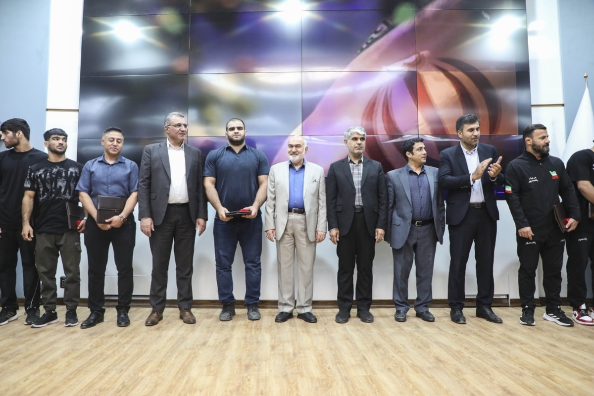 استاندار خوزستان پنجشنبه سوم مهر ماه را روز جشن عمومی اعلام کرد‌