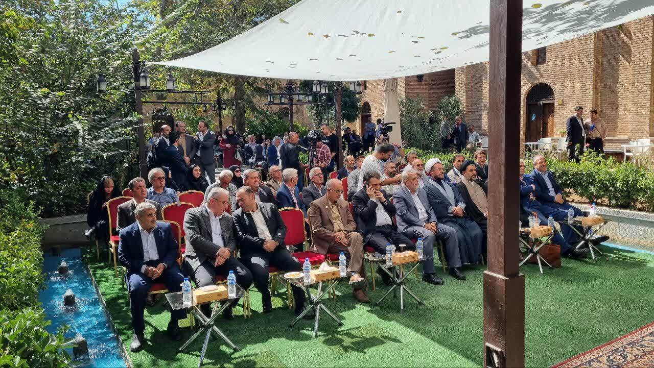 عزم شهرداری قزوین برای احیای دولتخانه صفوی و چهار کاروانسرای تاریخی عزم شهرداری قزوین برای احیای دولتخانه صفوی و چهار کاروانسرای تاریخی