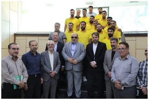 مراسم بدرقه تیم فوتبال نیشکر امیرکبیر به رقابت های ورزش کارگری جهان برگزار شد مراسم بدرقه تیم فوتبال نیشکر امیرکبیر به رقابت های ورزش کارگری جهان برگزار شد