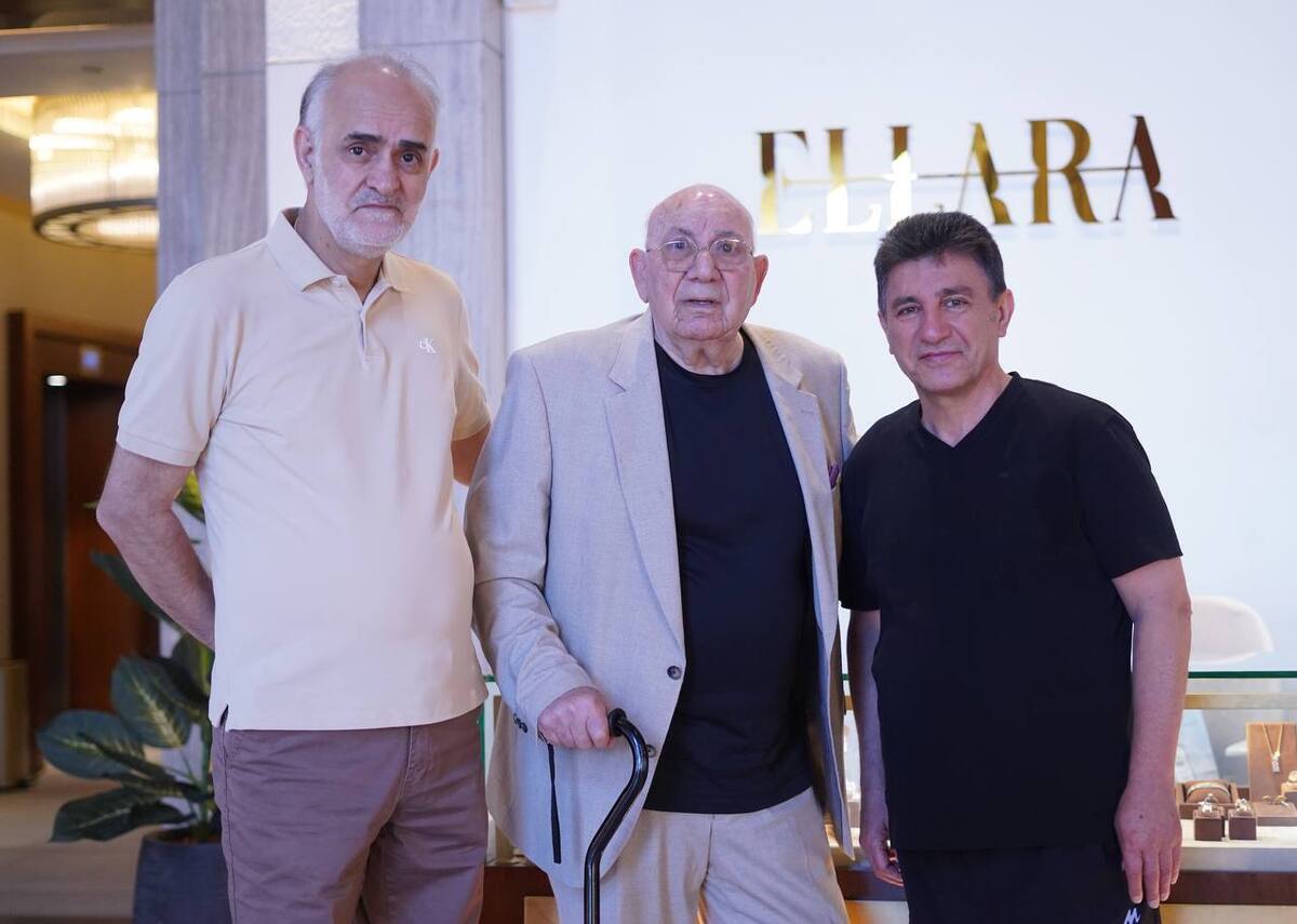 مهاجرانی در جمع شاگردان امیر قلعه نویی