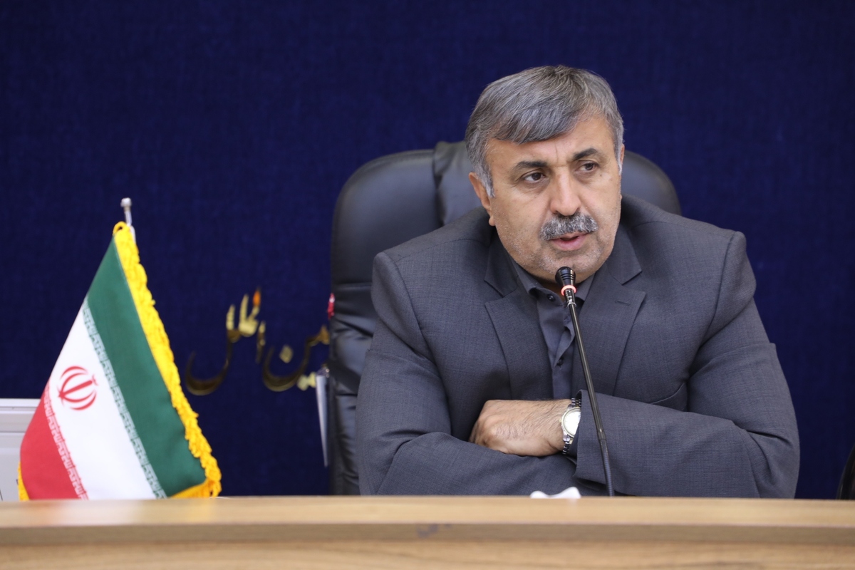 حکم معاون توسعه مدیریت و منابع استاندار خوزستان ابلاغ شد