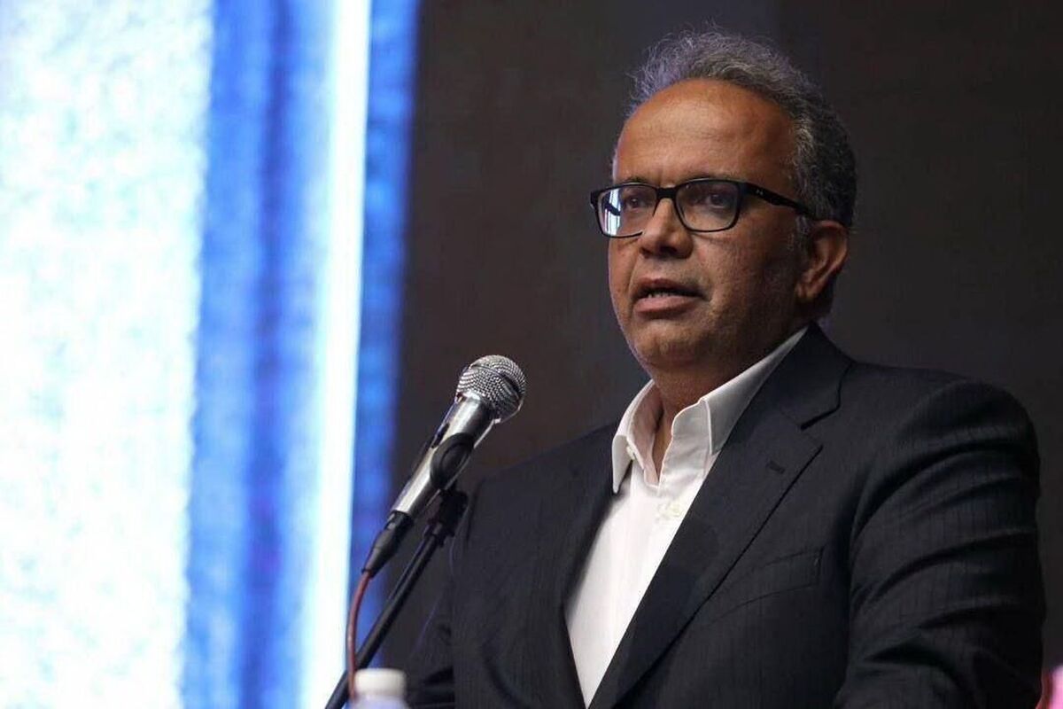 استاندار سیستان و بلوچستان: منطقه آزاد سیستان محور پیوند ایران با آب‌های آزاد است