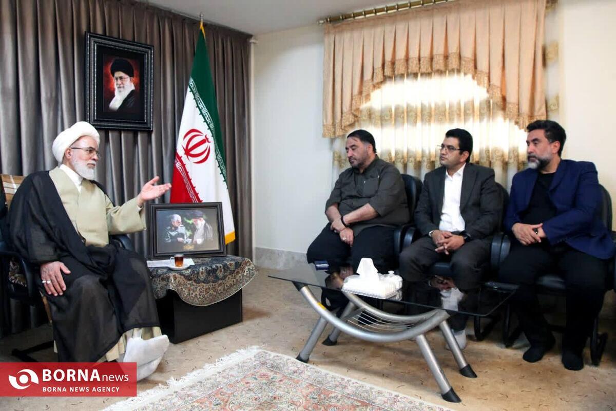 امام‌ جمعه کرمانشاه: بازار همواره پیشتاز خدمت، ایثار و حمایت از مردم بوده است