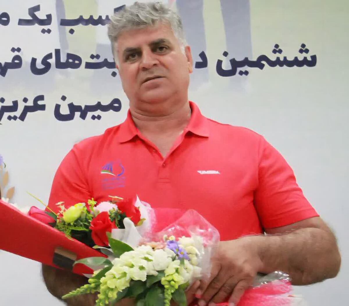 مربی لرستانی  «مربی برتر سال» در رشته دوومیدانی شد