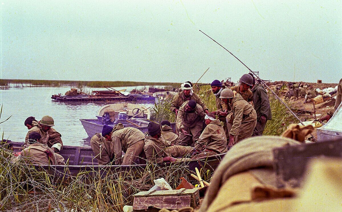 فرمان تاریخی امام خمینی (ره) مبنی بر لزوم شکستن حصر آبادان در ۵ مهر ۱۳۶۰