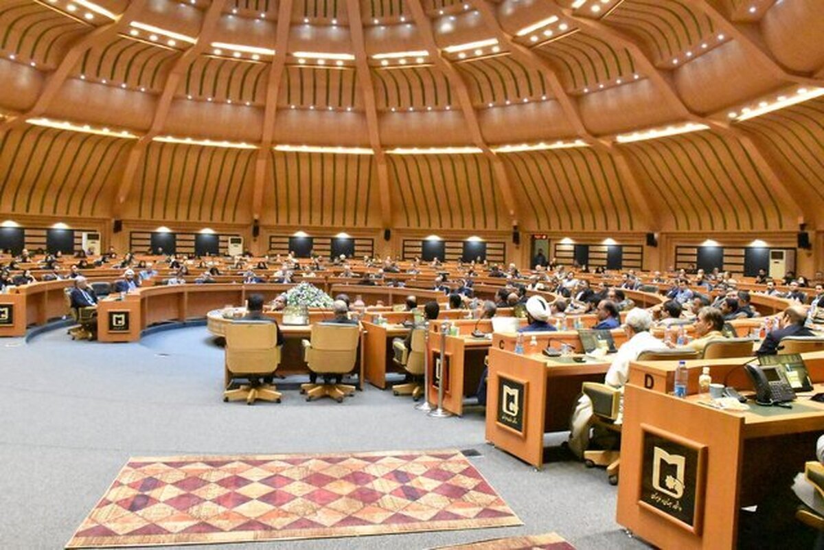 وفاق و وحدت ملی رمز مقابله با دشمنان است