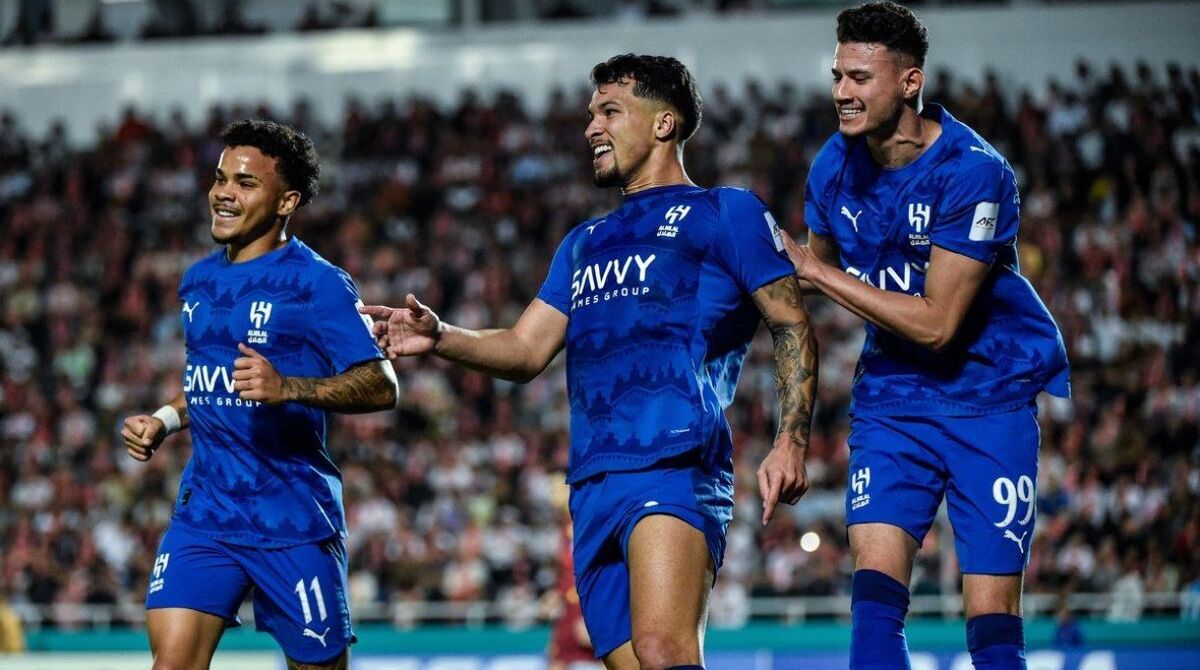 الهلال با برد مقابل نسف صدرنشین لیگ نخبگان ماند/ لئوناردو ناجی آبی‌های ریاض