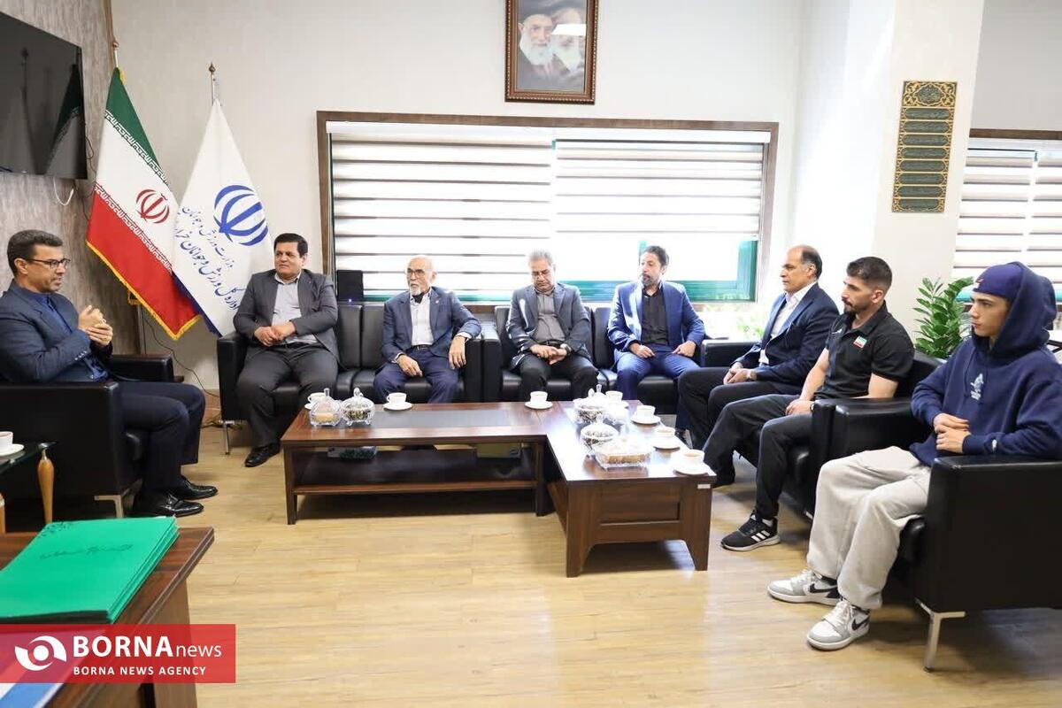 زارعی: با همدلی خانواده بوکس، مسیر موفقیت‌های آینده هموارتر شود