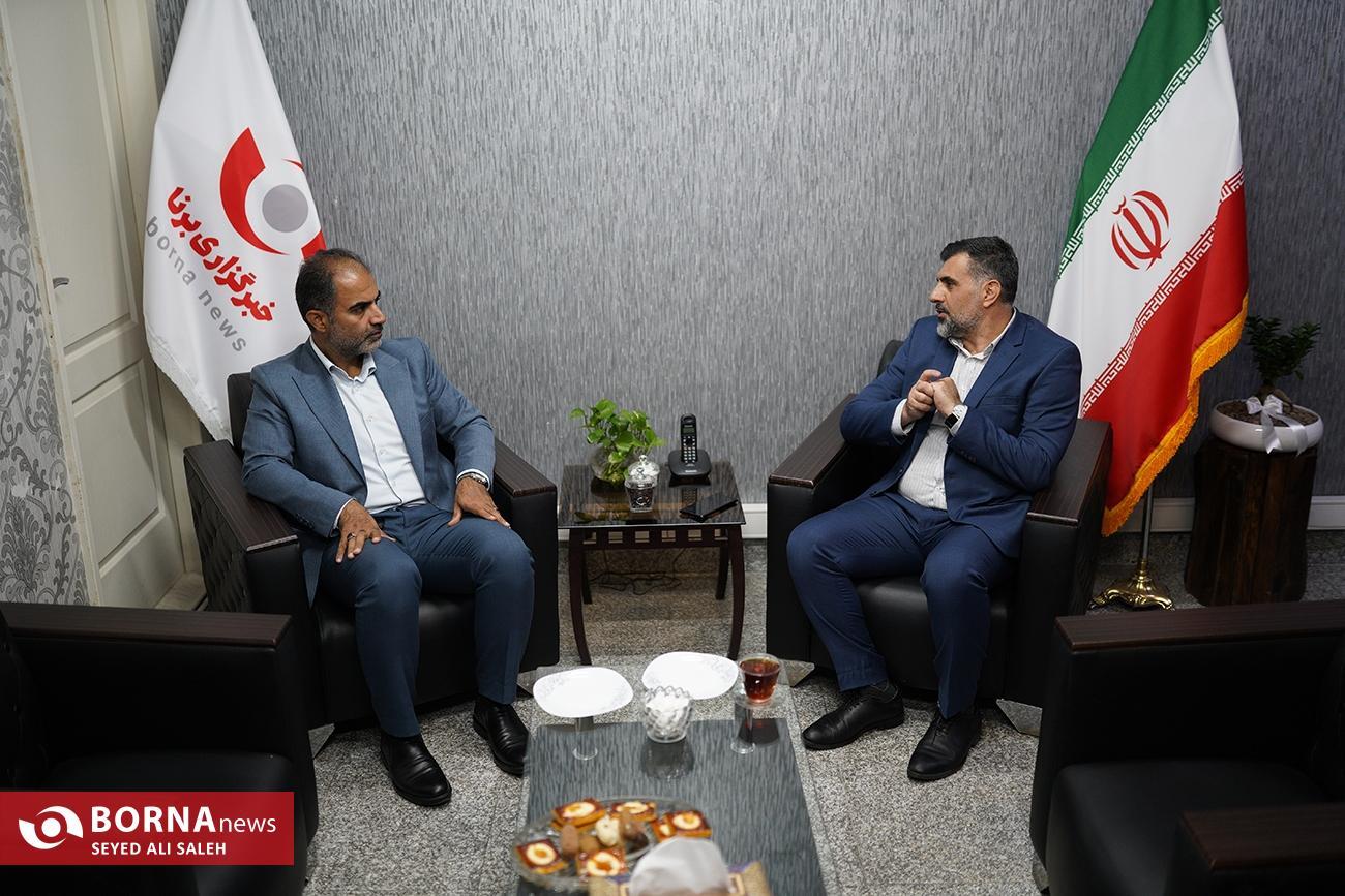 رئیس هیات اسکواش استان تهران: درمسیر توسعه اسکواش خانوادهها، مربیان و باشگاهها نقش کلیدی دارند/ بزرگترین مشکلات ما کمبود مسابقات است رئیس هیات اسکواش استان تهران: درمسیر توسعه اسکواش خانوادهها، مربیان و باشگاهها نقش کلیدی دارند/ بزرگترین مشکلات ما کمبود مسابقات است