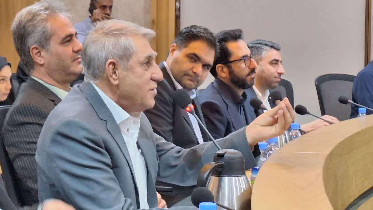 دپوی سلاح و مهمات در منطقه جنگ روانی برای خالی کردن دل مردم است دپوی سلاح و مهمات در منطقه جنگ روانی برای خالی کردن دل مردم است