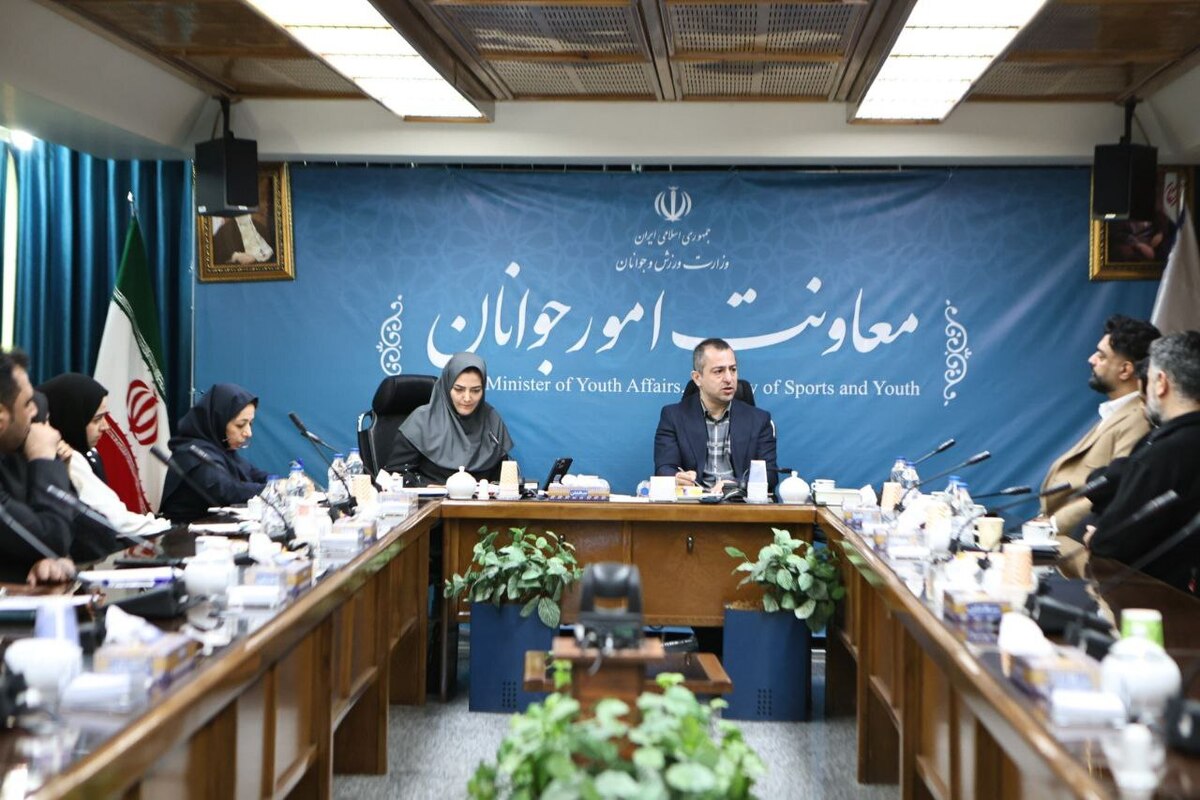 طراحی و اجرای مدل جدیدی برای انتخاب «جوان سال» / الگوسازی از نخبگان جوان با مشارکت مردمی