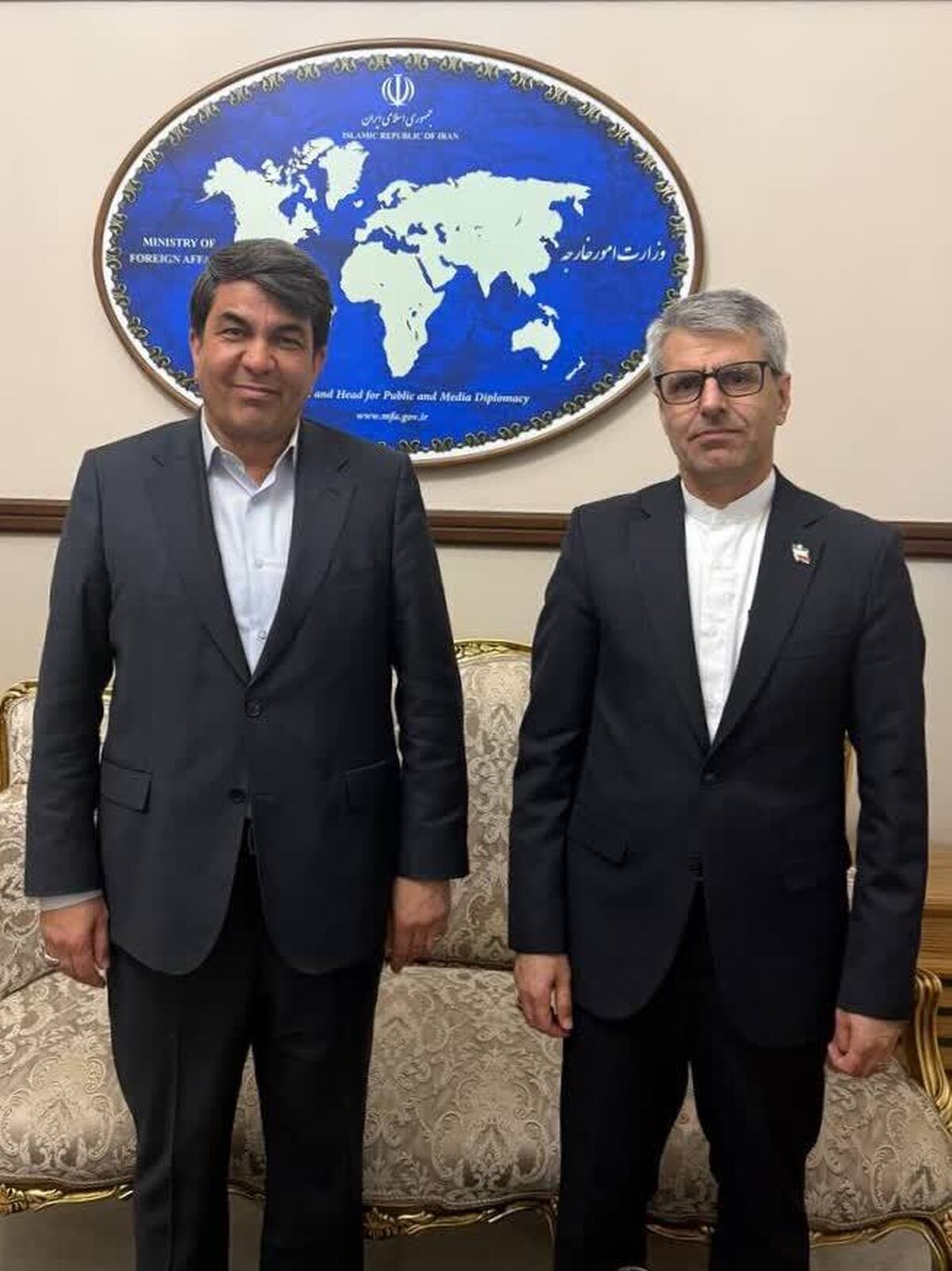 دیدار استاندار کرمان با سخنگوی وزارت امور خارجه با محوریت برگزاری همایش «بم، یادگار همدلی جهانی»