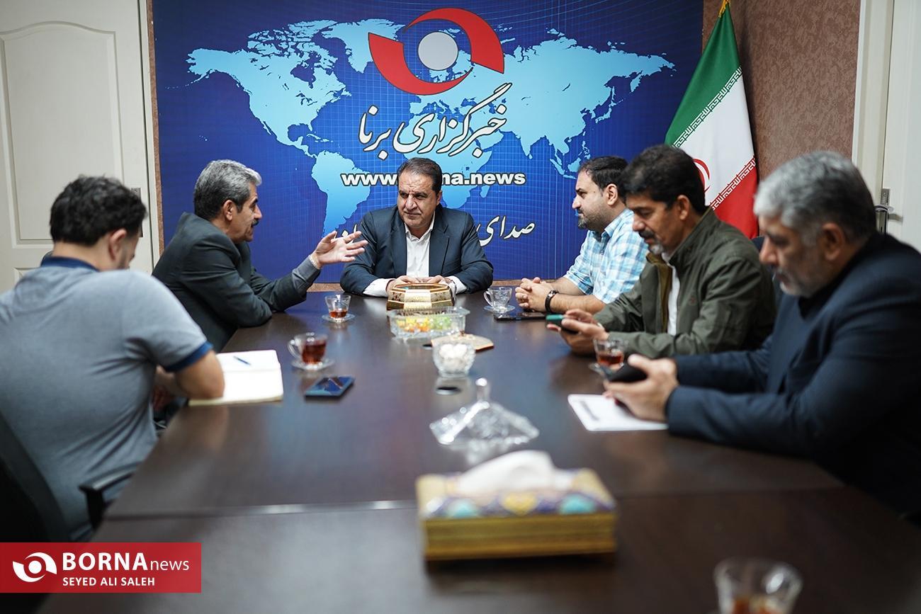 بازدید استاندار ایلام از خبرگزاری برنا بازدید استاندار ایلام از خبرگزاری برنا