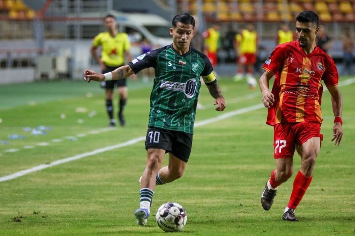 طاهرخانی: تمامی بازیکنان خیبر سربازان مردم لرستان هستند/ همیشه خودم را مدیون برانکو می‌دانم