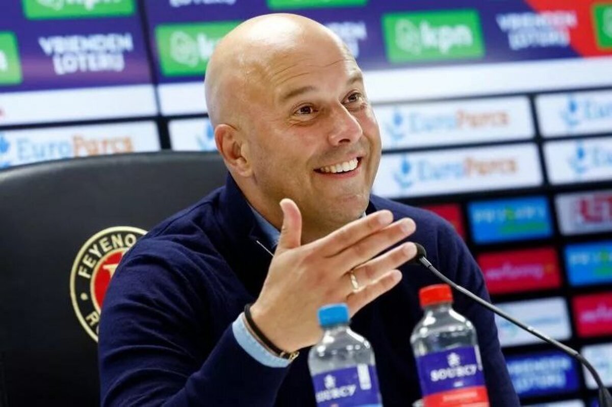 اسلوت: شاگردانم عالی کار کردند/ می‌توانستیم با گل‌های بیشتری رئال را شکست دهیم