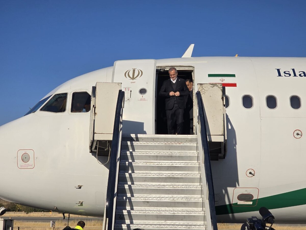 پزشکیان وارد سنندج شد