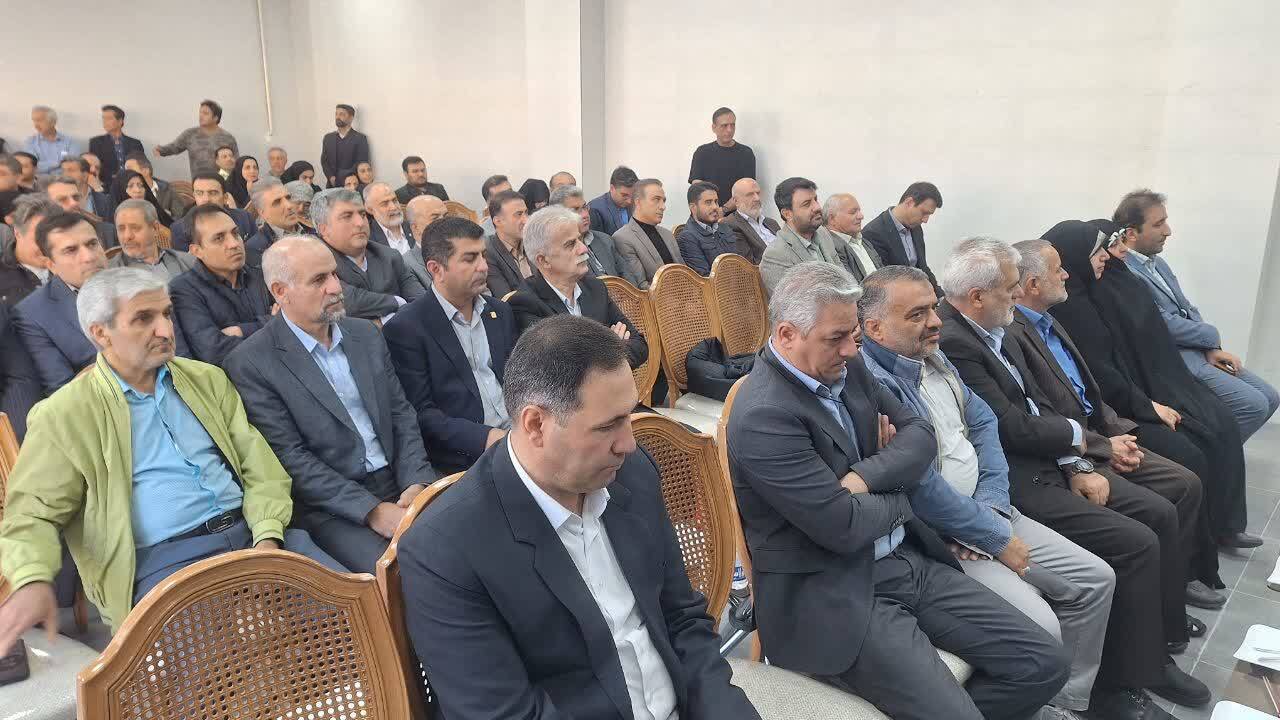 آیین افتتاح و بهره برداری از پروژه های مجموعه مدیریت شهری در قزوین برگزار شد 