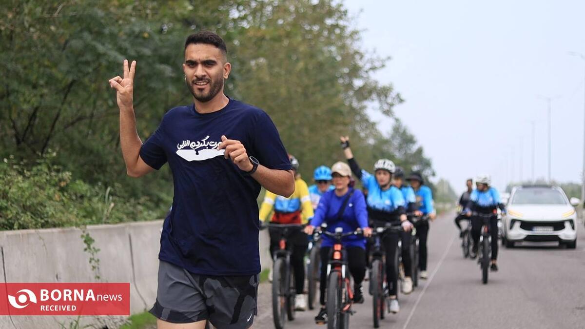 هر قدم برای نجات تالاب در رویداد "دورت بگردم انزلی "؛ بنیامین حقدوست ۳۴ کیلومتر دوید تا صدای تالاب انزلی شود