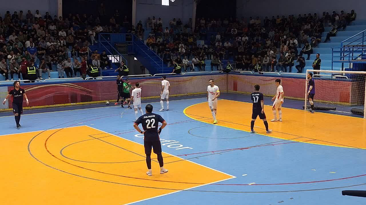 پایان نیم فصل فوتسال لیگ برتر با شکست خانگی پردیس 