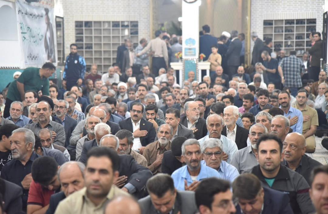 سیوهفتمین سالگرد ارتحال آیتالله خاتمی در اردکان برگزار شد سیوهفتمین سالگرد ارتحال آیتالله خاتمی در اردکان برگزار شد